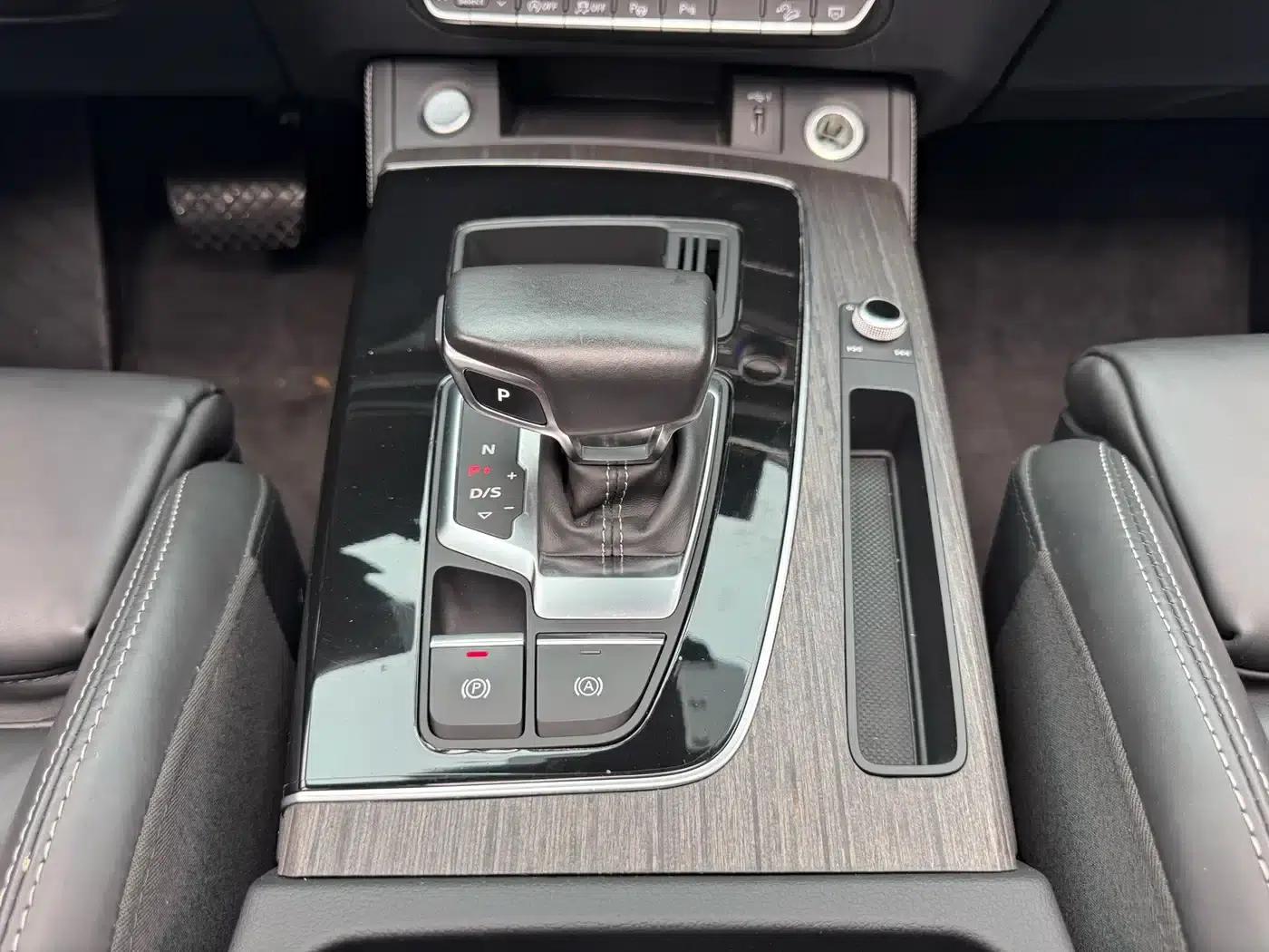 Audi Q5L 2021 45 TFSI Premium Dynamic Edition — миниатюра 14