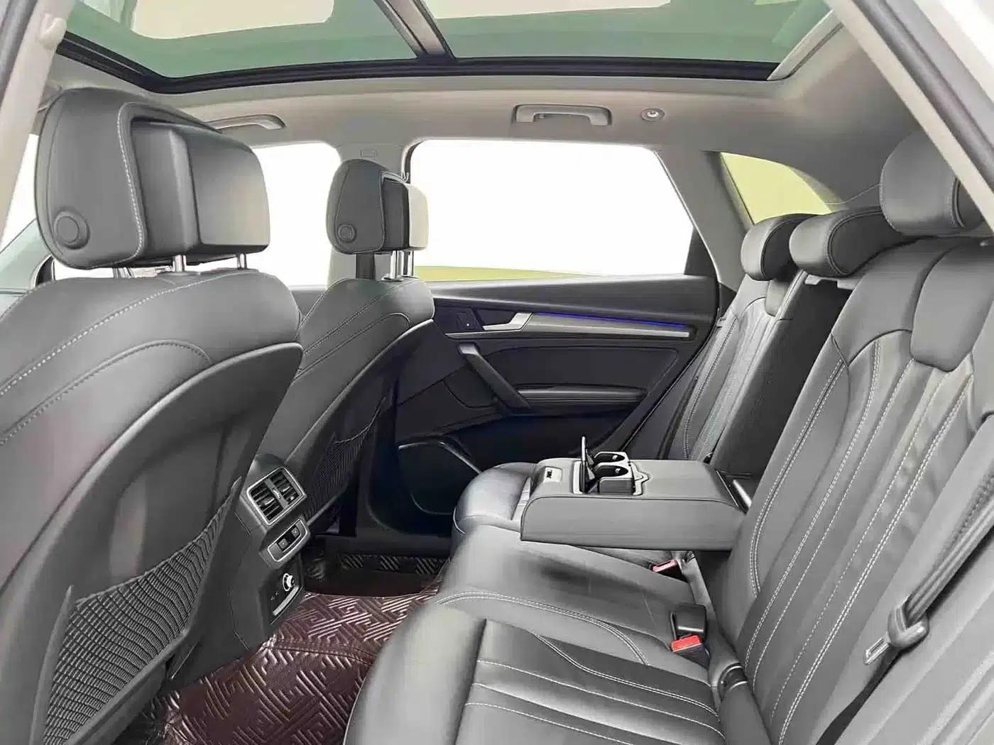 Audi Q5L 2023 40T Luxury Dynamic — миниатюра 9