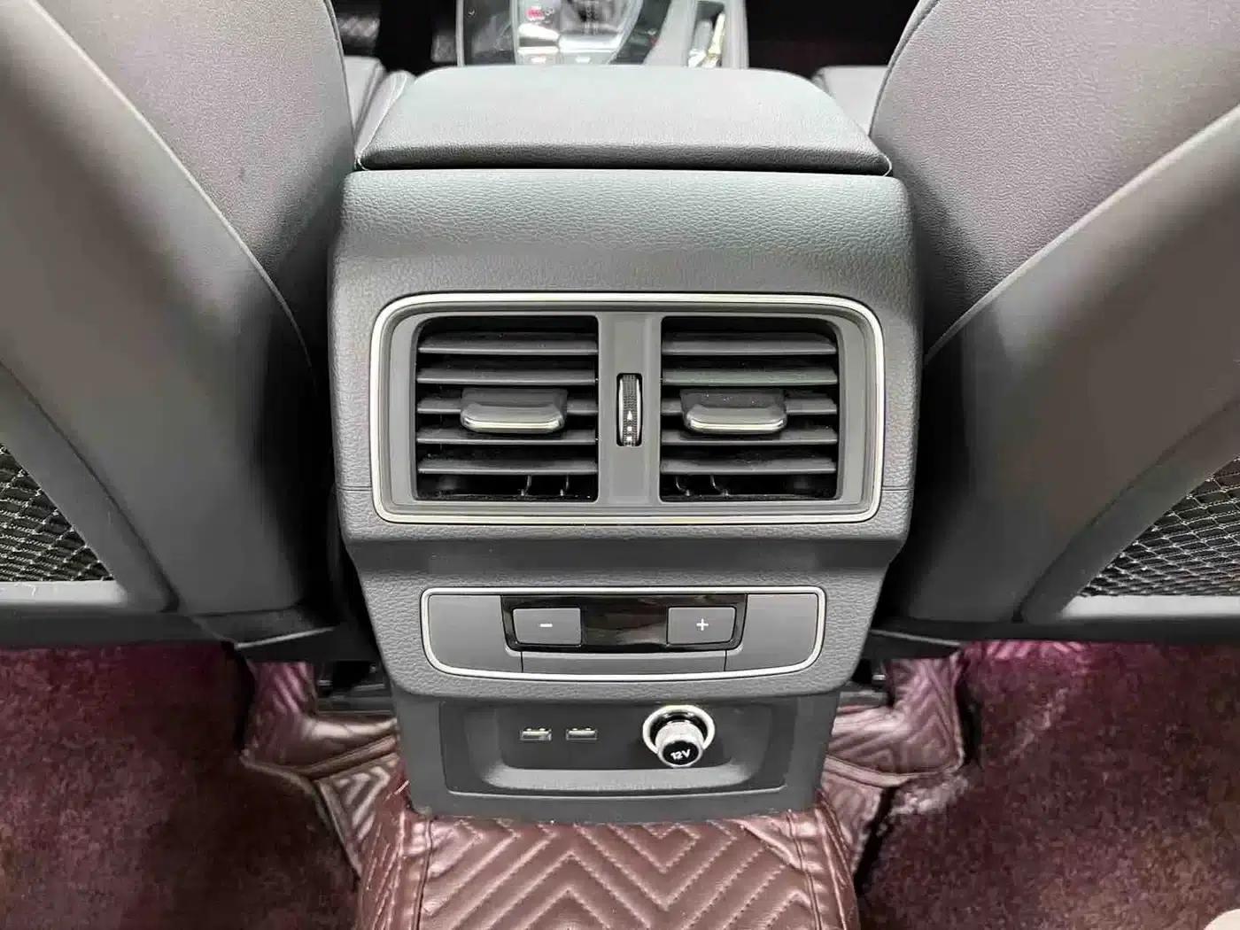 Audi Q5L 2023 40T Luxury Dynamic — миниатюра 10