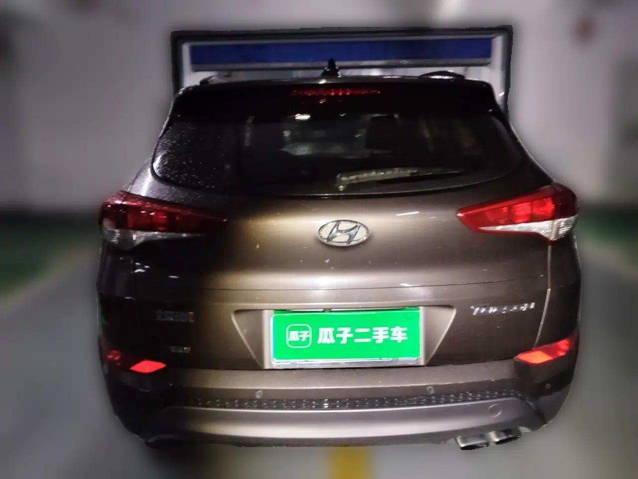 Hyundai Tucson 2015 1.6T Dual-Clutch Two-Wheel-Drive Smart Model — миниатюра 5