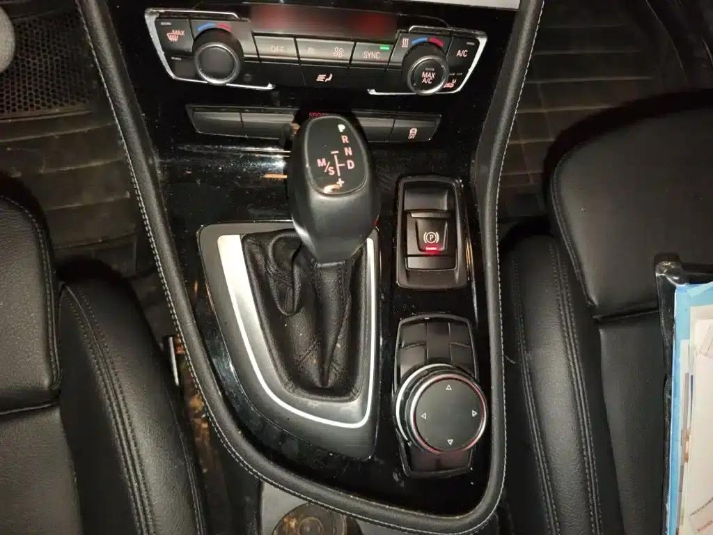 2016 BMW 2 Series Gran Tourer 218i Sport Design Package — миниатюра 7