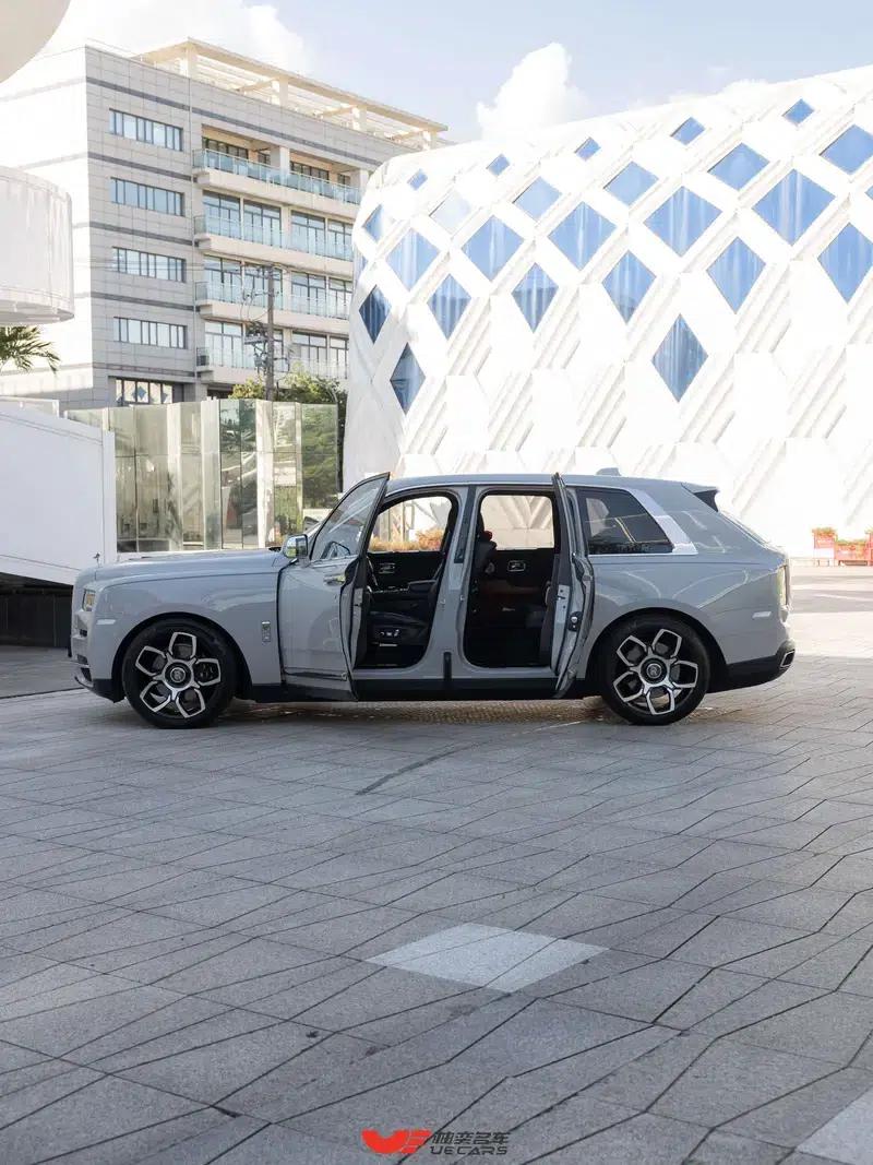 2018 Cullinan 5-seater — миниатюра 13