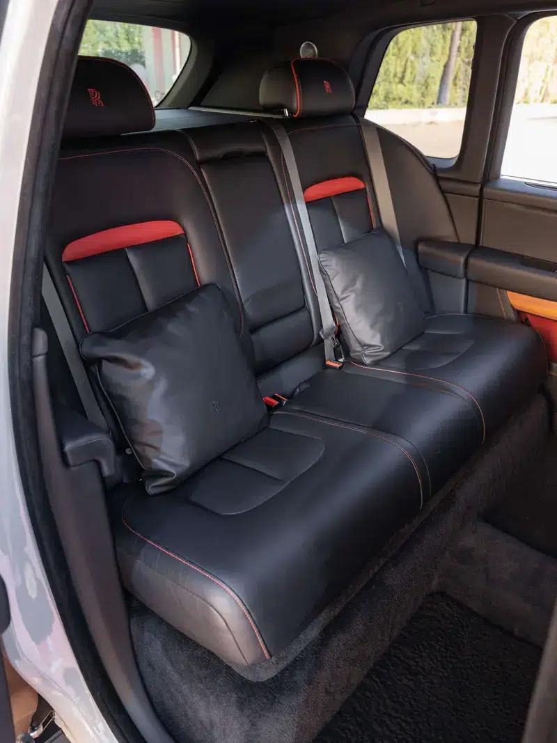 2018 Cullinan 5-seater — миниатюра 25