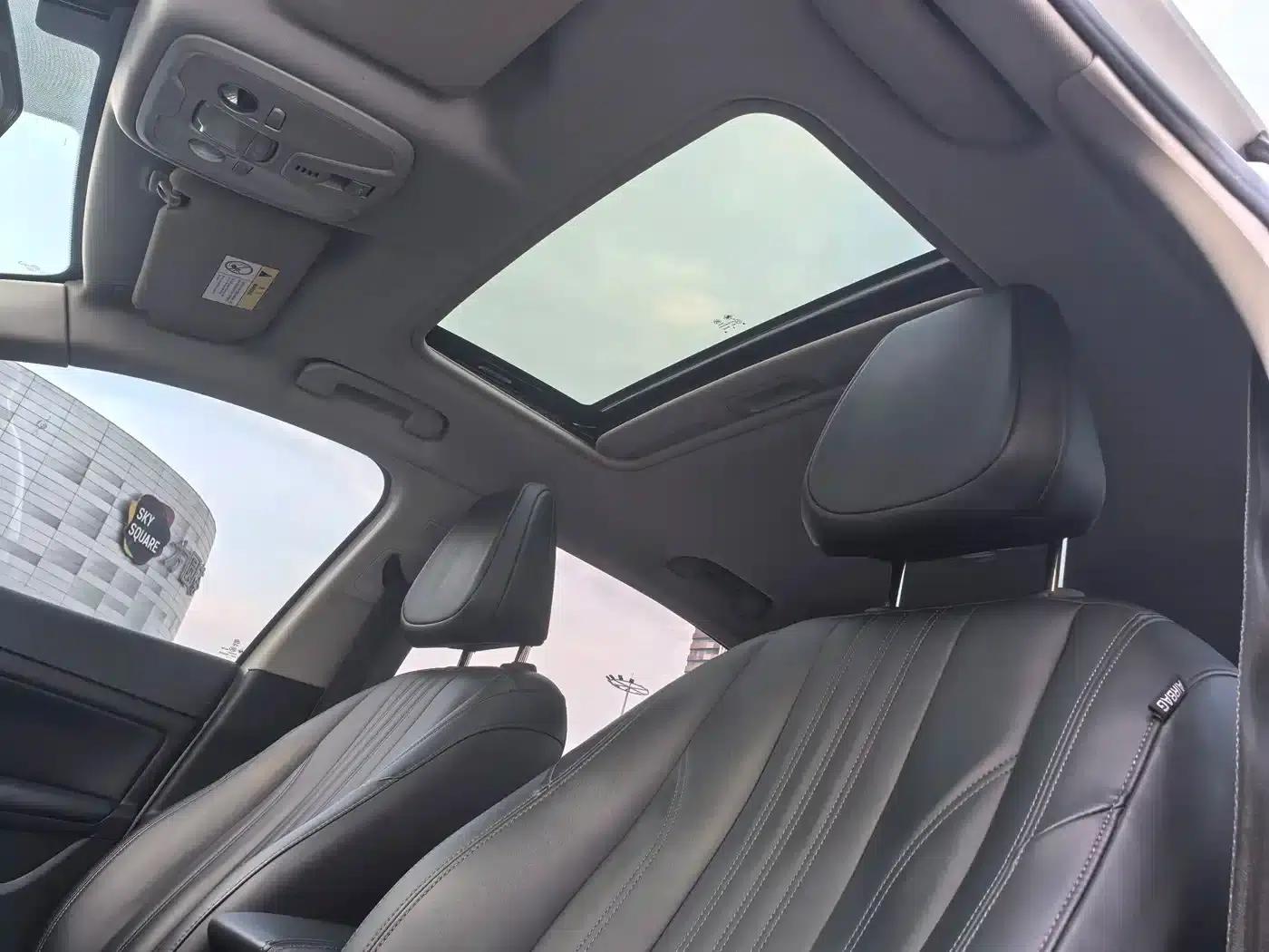 Peugeot 408 2019 360THP Automatic Luxury Edition (China VI Emission Standard) — миниатюра 23