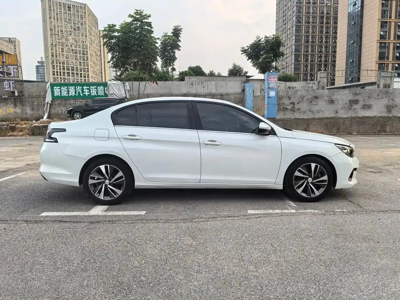 Peugeot 408 2019 360THP Automatic Luxury Edition (China VI Emission Standard) — миниатюра 7