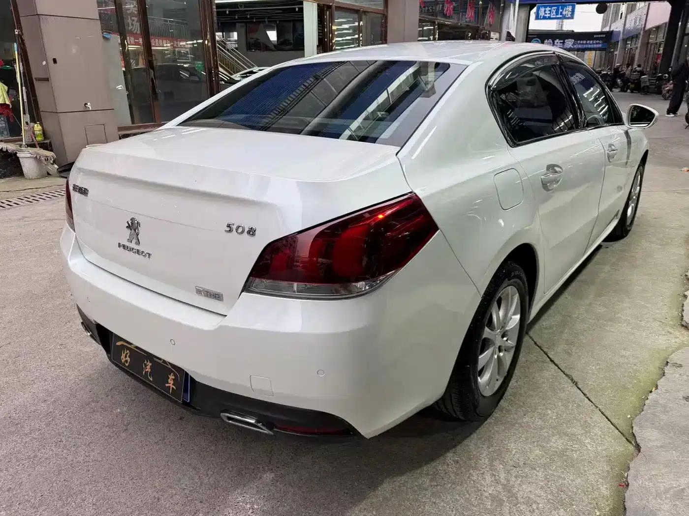 Peugeot 508 2017 350THP Automatic Comfort Edition — миниатюра 9