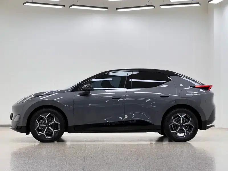 Lynk & Co Z20 2025 Model 530km RWD Pro — миниатюра 4