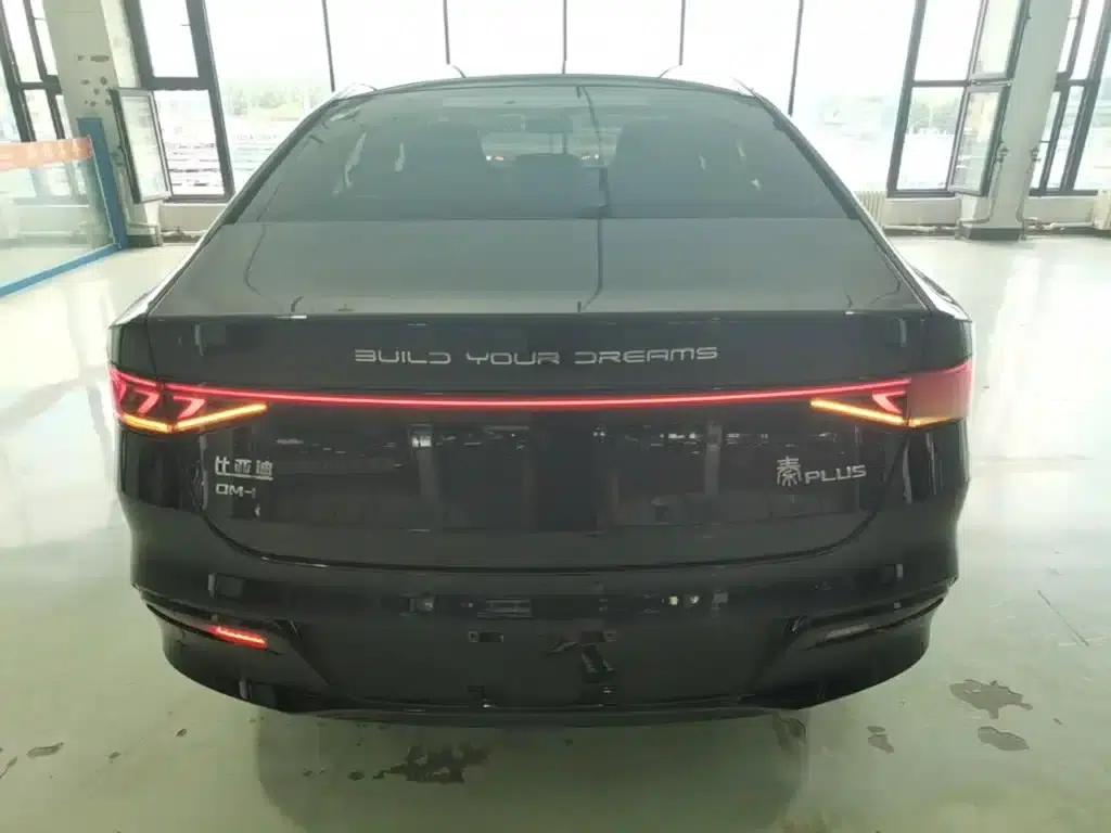 Qin PLUS 2024 Glory Edition DM-i 55KM Leading Model — миниатюра 6