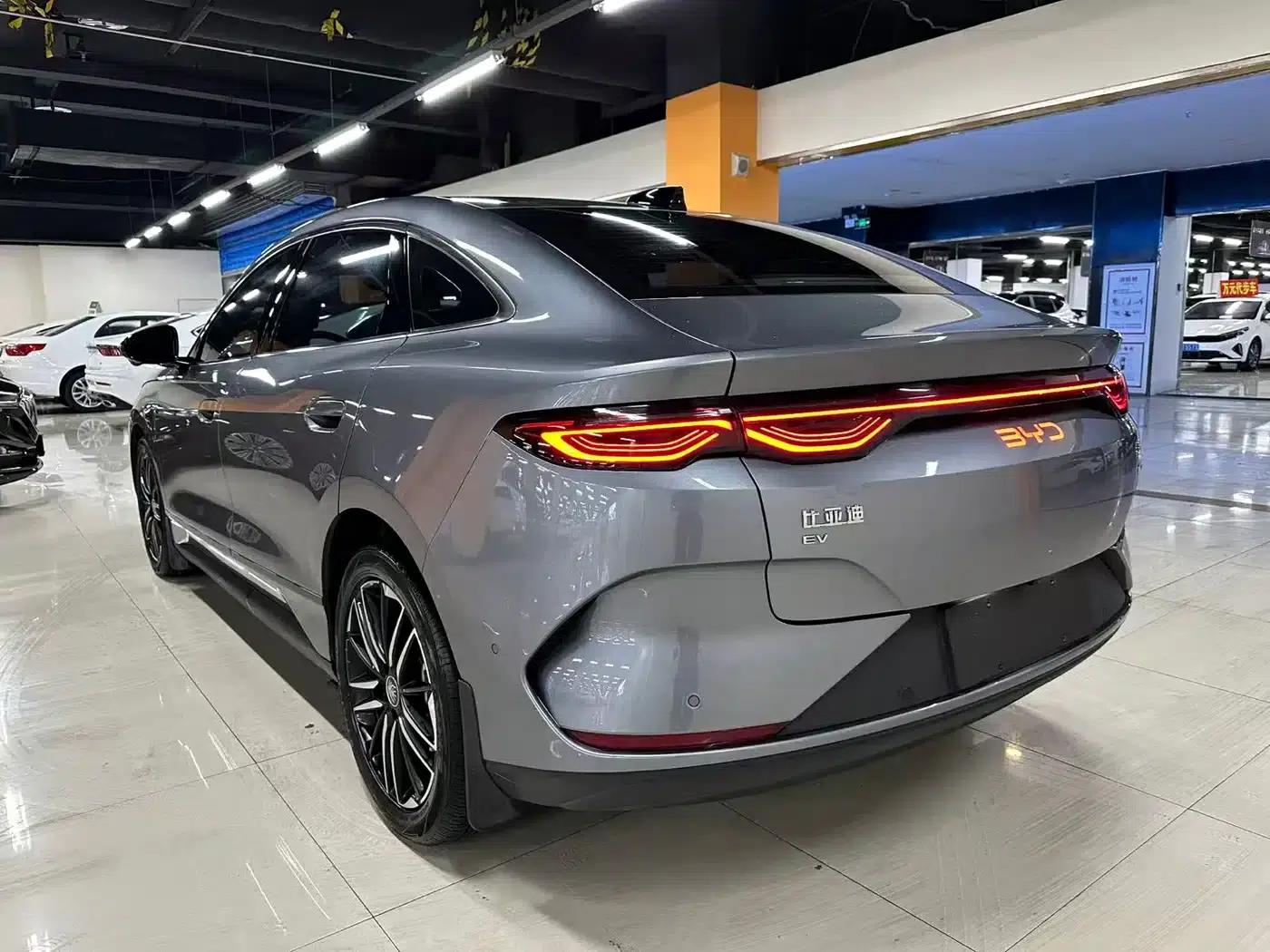 Qin L 2025 EV 545KM Cloud Carriage Edition — миниатюра 8