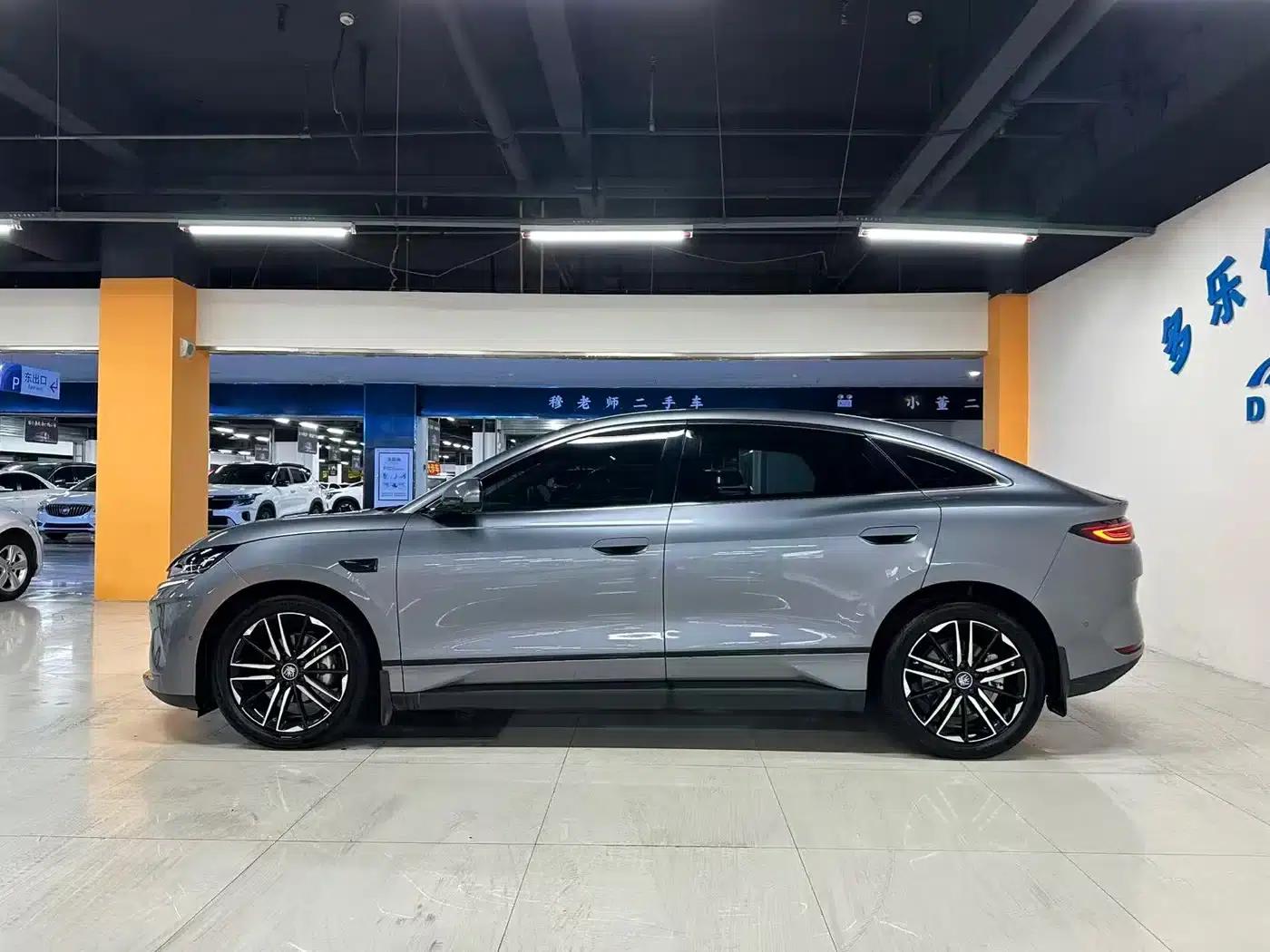 Qin L 2025 EV 545KM Cloud Carriage Edition — миниатюра 9