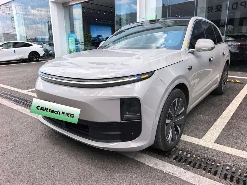 Li Auto L6 2025 Pro Smart Renewal Edition — миниатюра 1