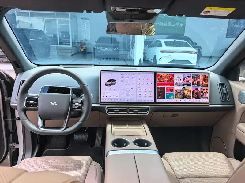 Li Auto L6 2025 Pro Smart Renewal Edition — миниатюра 8