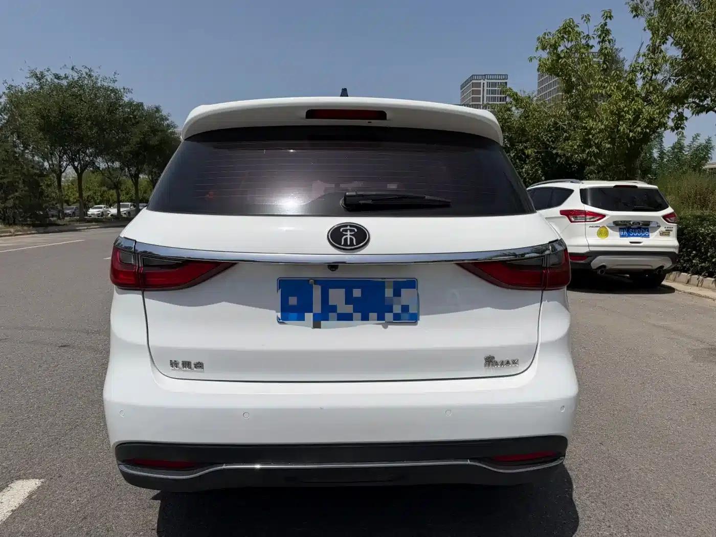 Song MAX 2017 1.5T Automatic Intelligent Luxury 7-Seater — миниатюра 5