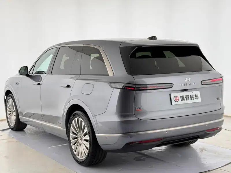 2025 Audi L90 Six-Seat Ultra — миниатюра 5
