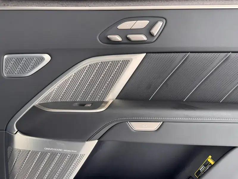 2025 Audi L90 Six-Seat Ultra — миниатюра 9