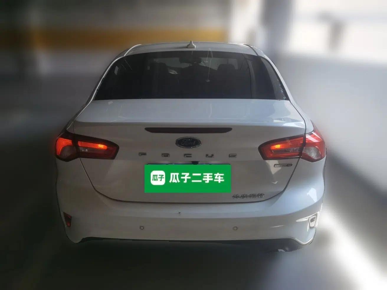 Ford Focus 2019 Sedan EcoBoost 180 Automatic Trend Edition — миниатюра 5