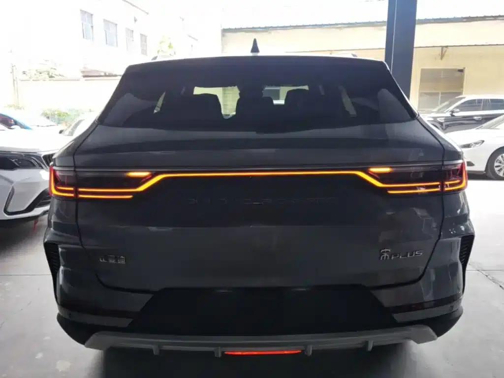 Song PLUS 2020 1.5T Automatic Premium Edition — миниатюра 6