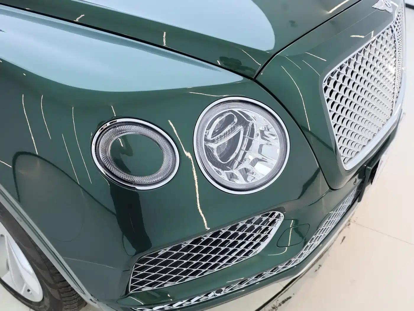 Bentayga 2018 4.0T V8 — миниатюра 31