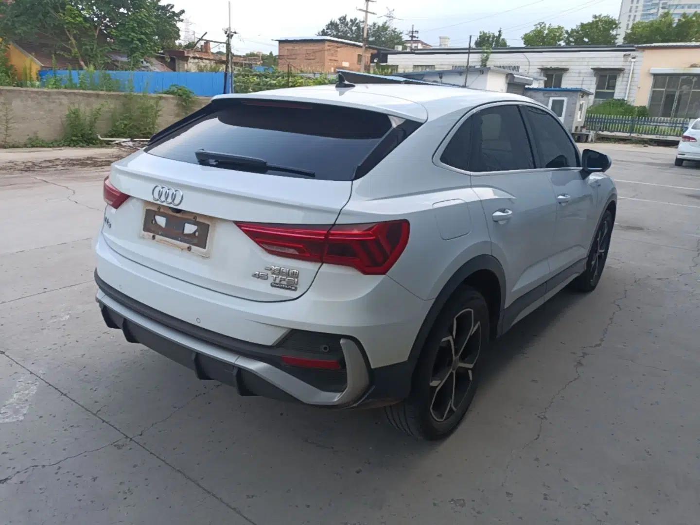 Audi Q3 Sportback 2020 45 TFSI quattro Fashion Edition — миниатюра 6