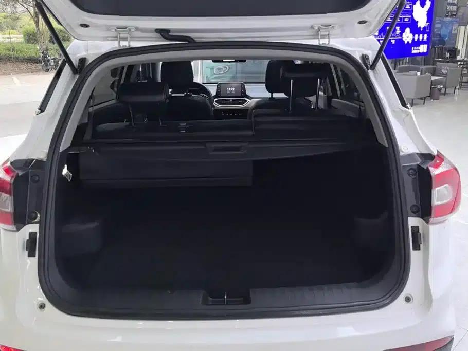 Baojun 510 2017 1.5L Manual Deluxe Edition — миниатюра 4