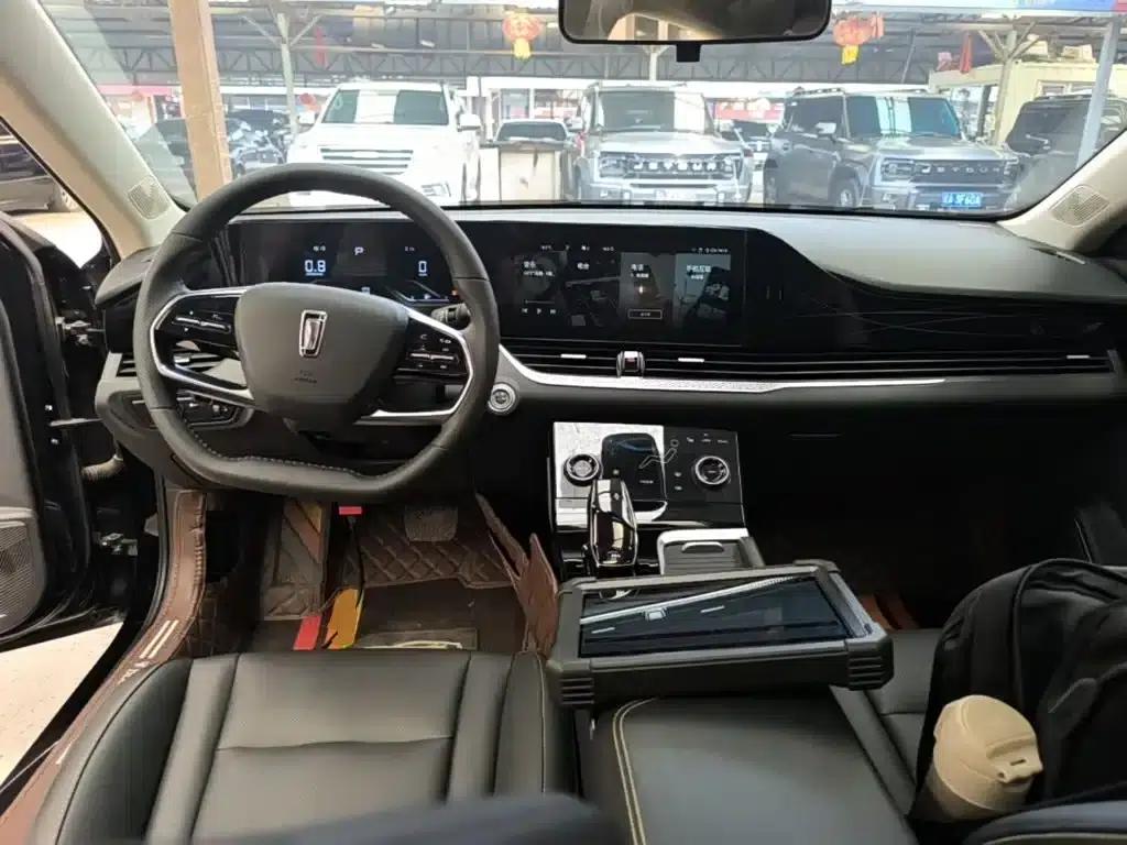 Bestune B70 2022 Model, Third Generation, 1.5T Automatic Enjoyment Edition — миниатюра 10