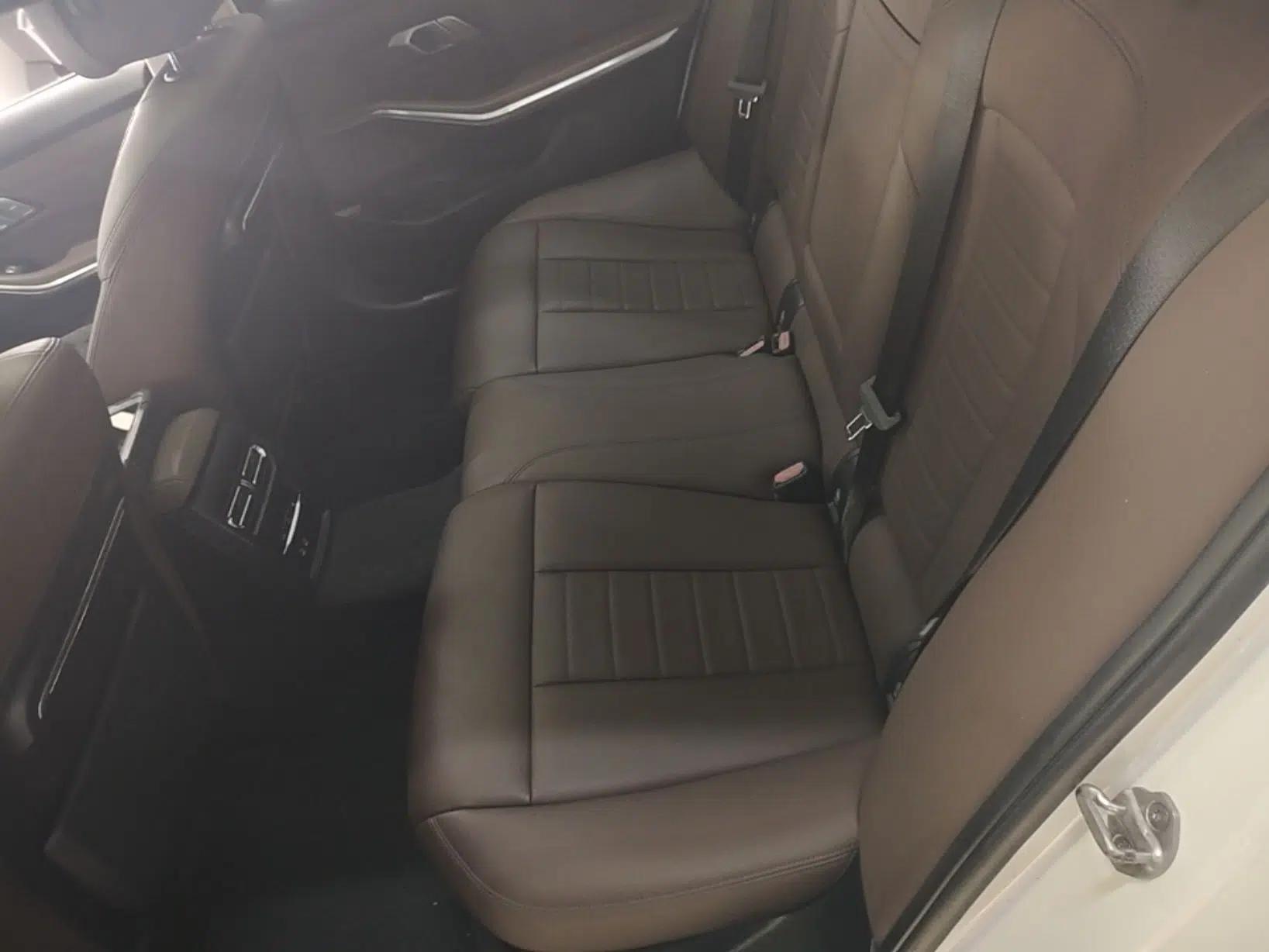 BMW 3 Series 2021 Facelifted 320Li M Sport Package — миниатюра 25