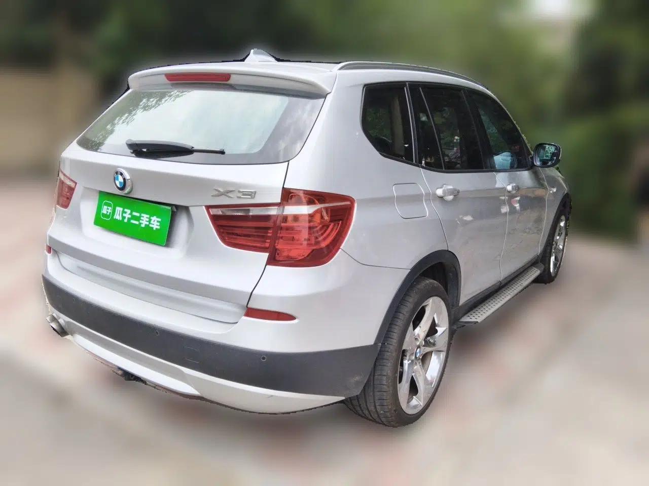 BMW X3 2011 xDrive28i Leading Model — миниатюра 6
