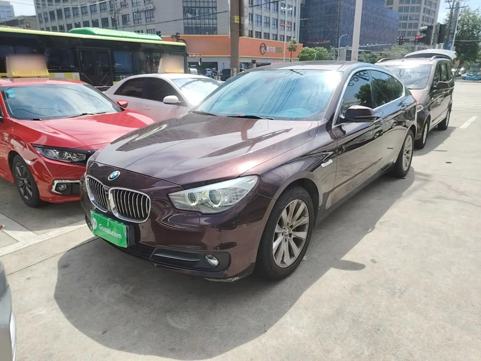 BMW 5 Series GT 2014 528i Leading Model — миниатюра 1