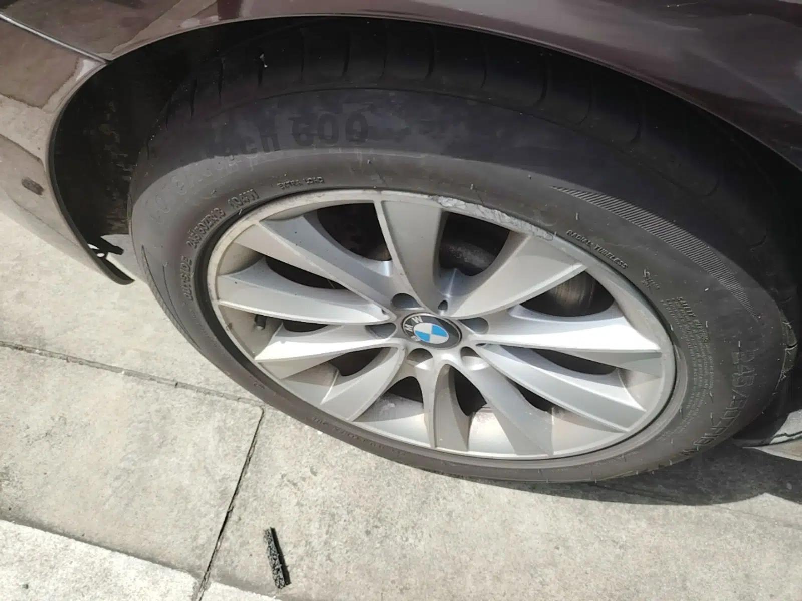 BMW 5 Series GT 2014 528i Leading Model — миниатюра 11