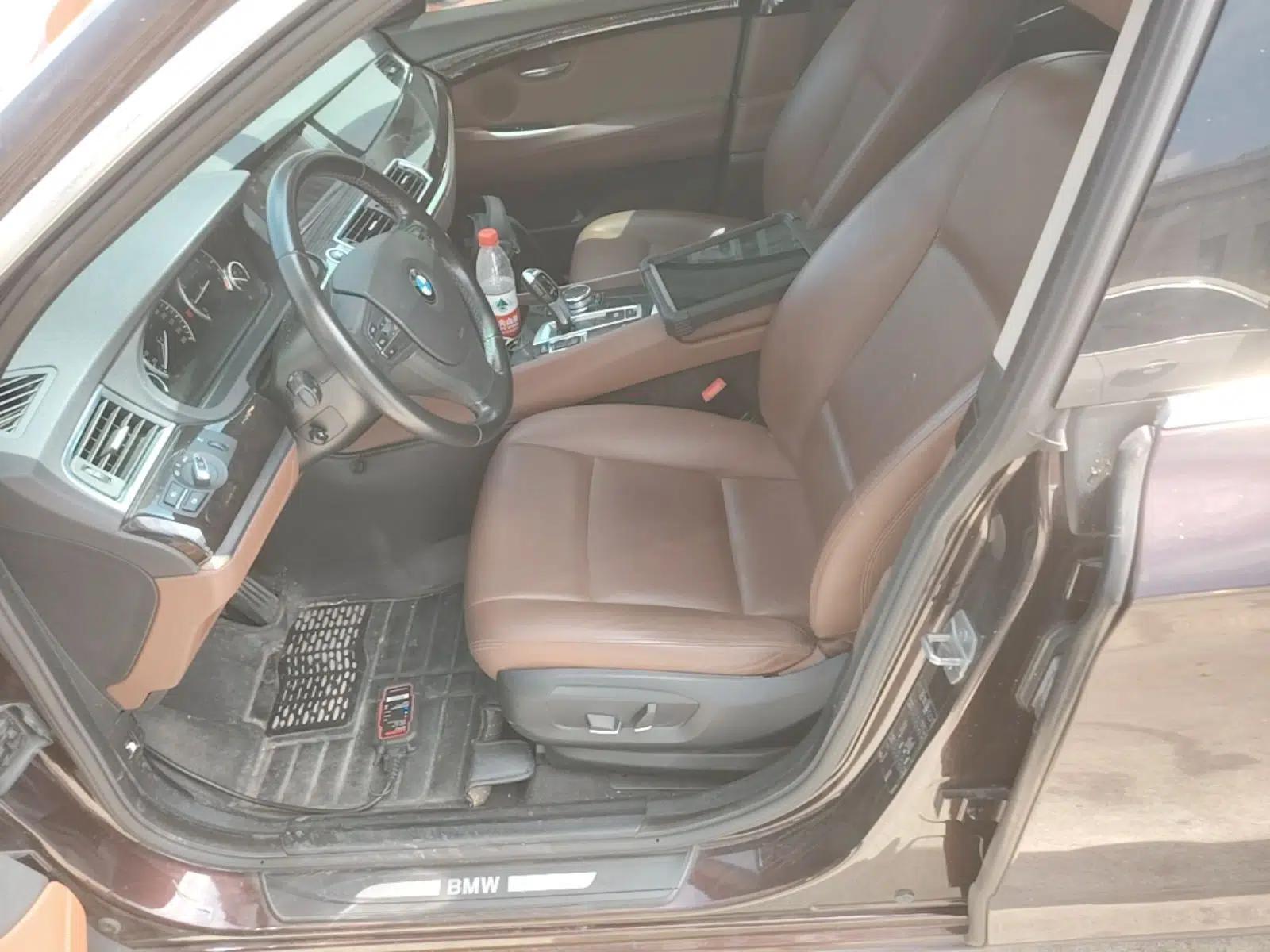 BMW 5 Series GT 2014 528i Leading Model — миниатюра 17