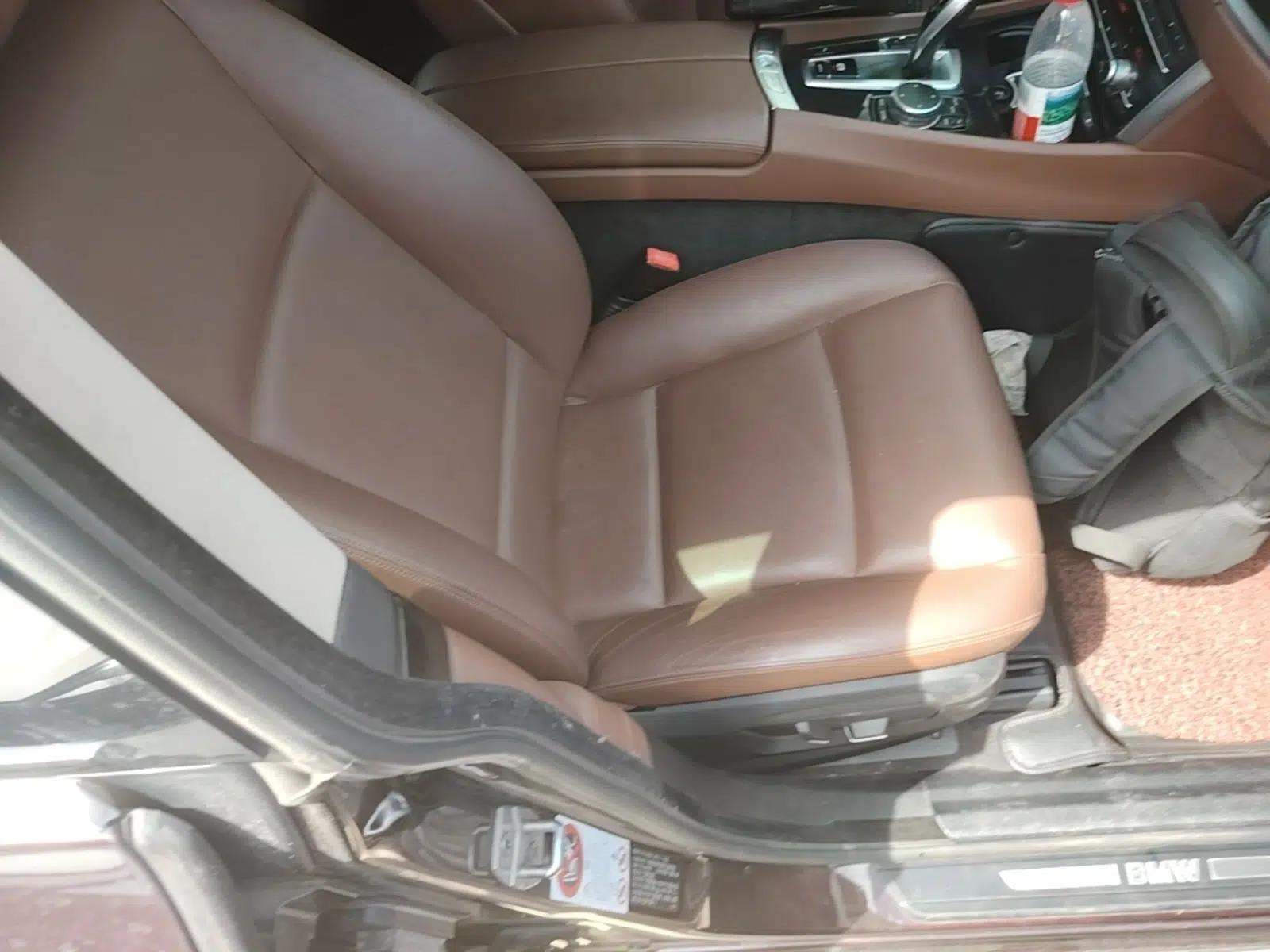 BMW 5 Series GT 2014 528i Leading Model — миниатюра 19