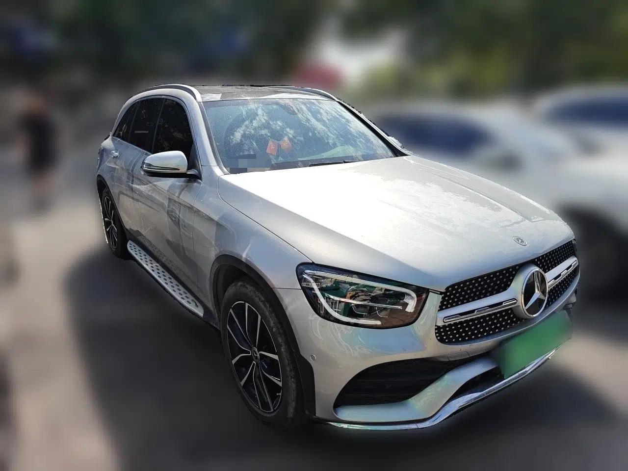 Mercedes-Benz GLC 2021 GLC 260 L 4MATIC Luxury Model — миниатюра 3