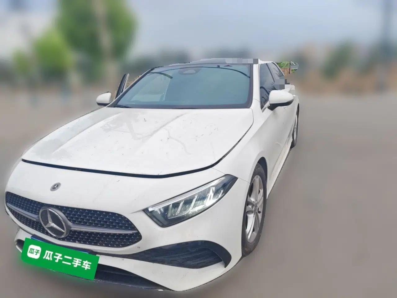 Mercedes-Benz A-Class 2023 A 180 L — миниатюра 1