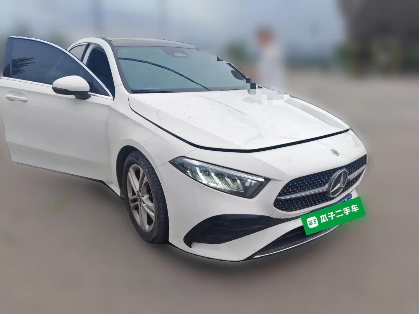 Mercedes-Benz A-Class 2023 A 180 L — миниатюра 3