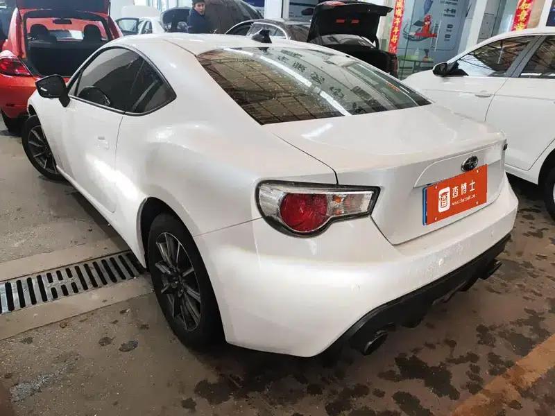 Subaru BRZ 2013 2.0i Automatic Luxury — миниатюра 3