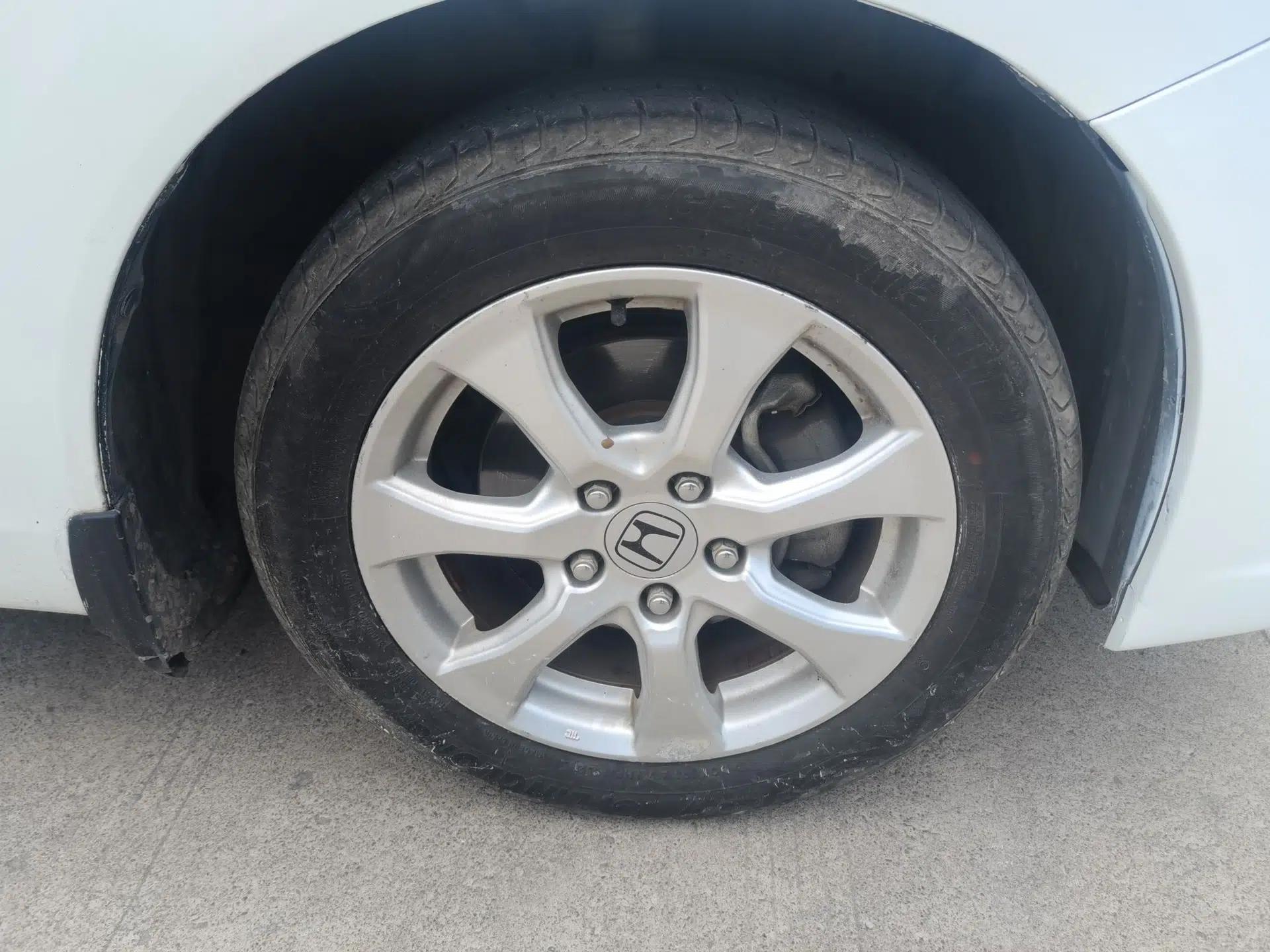Honda Civic 2012 1.8L manual Comfort version — миниатюра 8