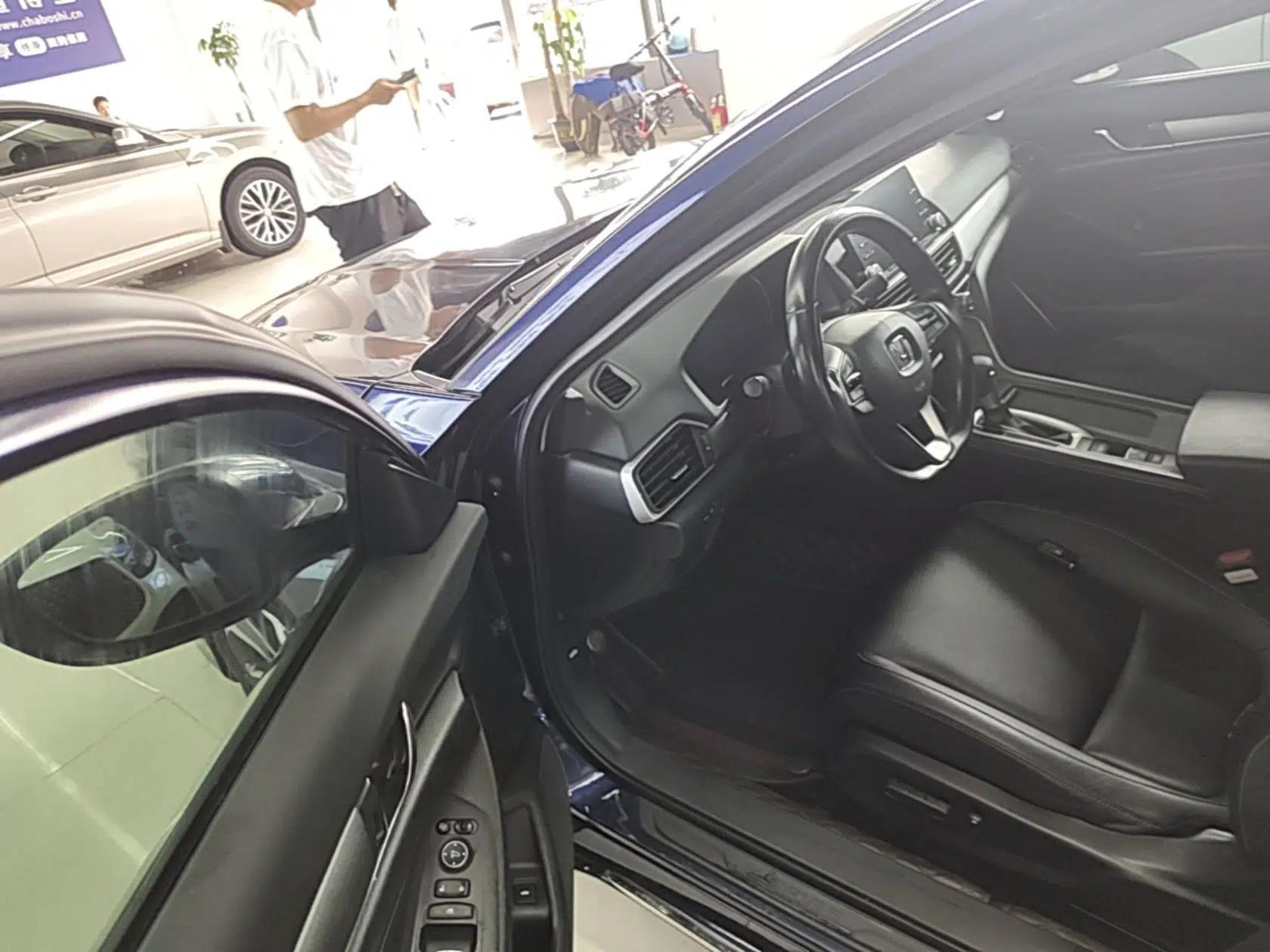 Honda Inspire 2019 260TURBO Elegant Edition China VI Emission Standard — миниатюра 18