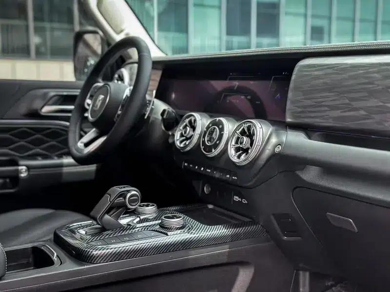 Tank 300 2023 Off-Road Edition 2.0T Challenger — миниатюра 8