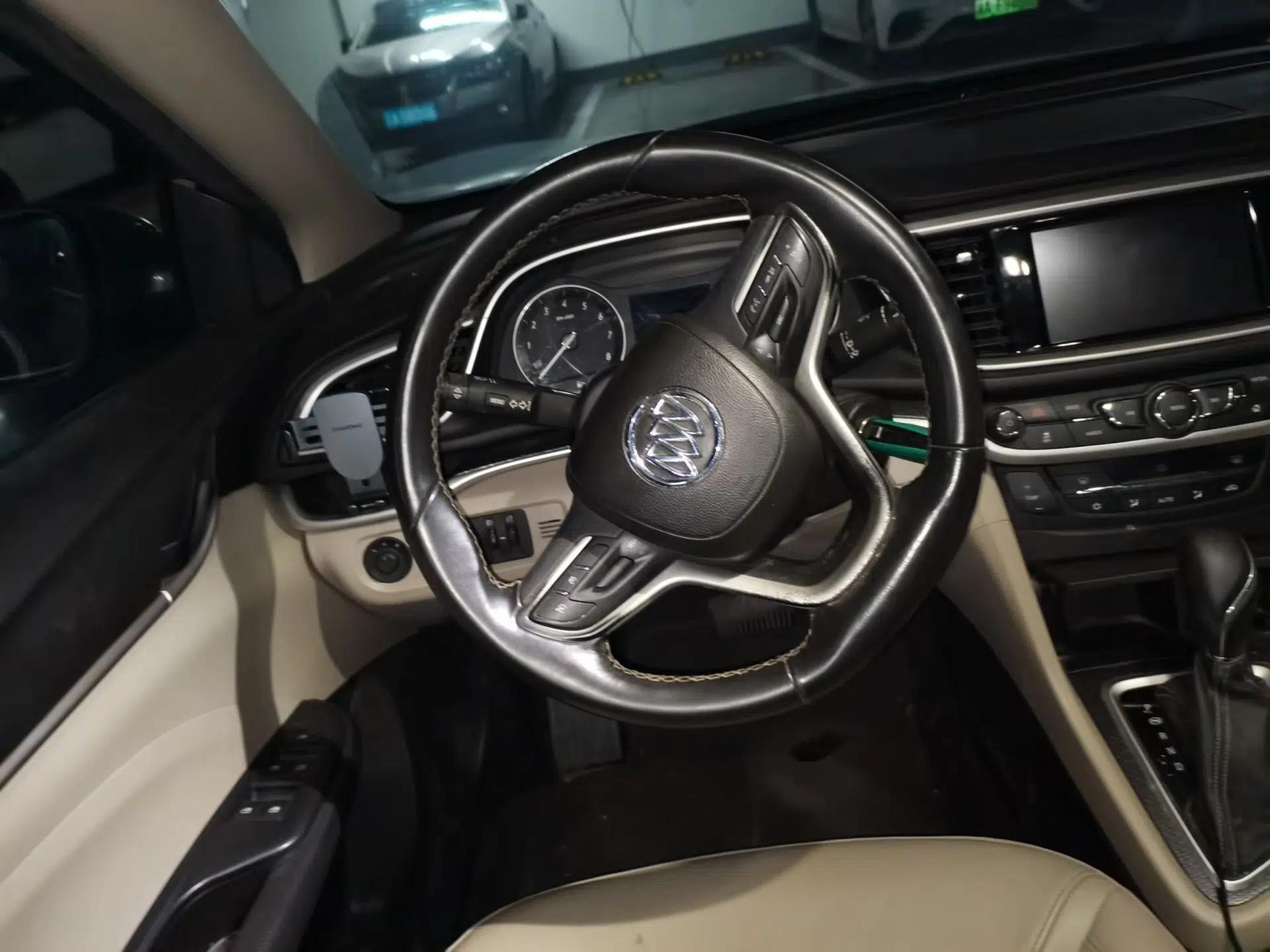 Buick GT 2019 15T Dual-Clutch Connected Elite Version China V Standard — миниатюра 10