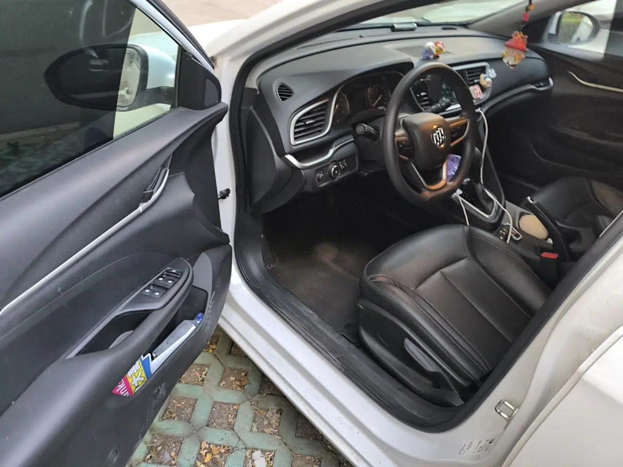 Buick GT 2021 Revised Version Flagship 1.5L Automatic Elite Edition — миниатюра 16