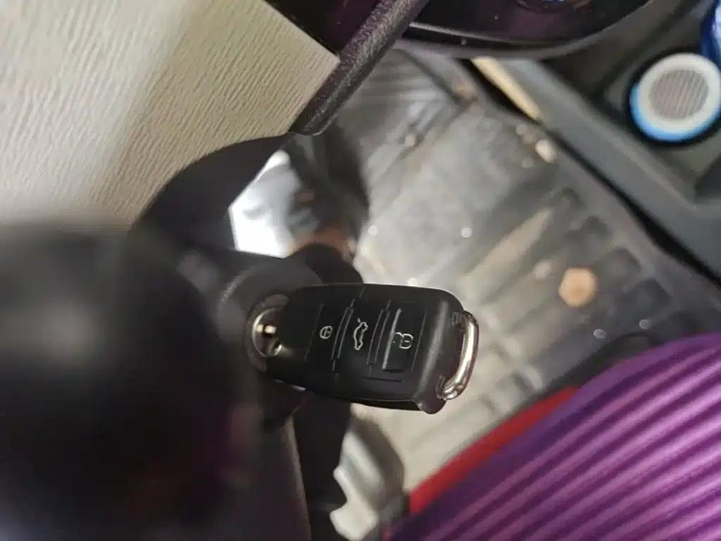 Oulive 2013 1.2L Manual Elite — миниатюра 15