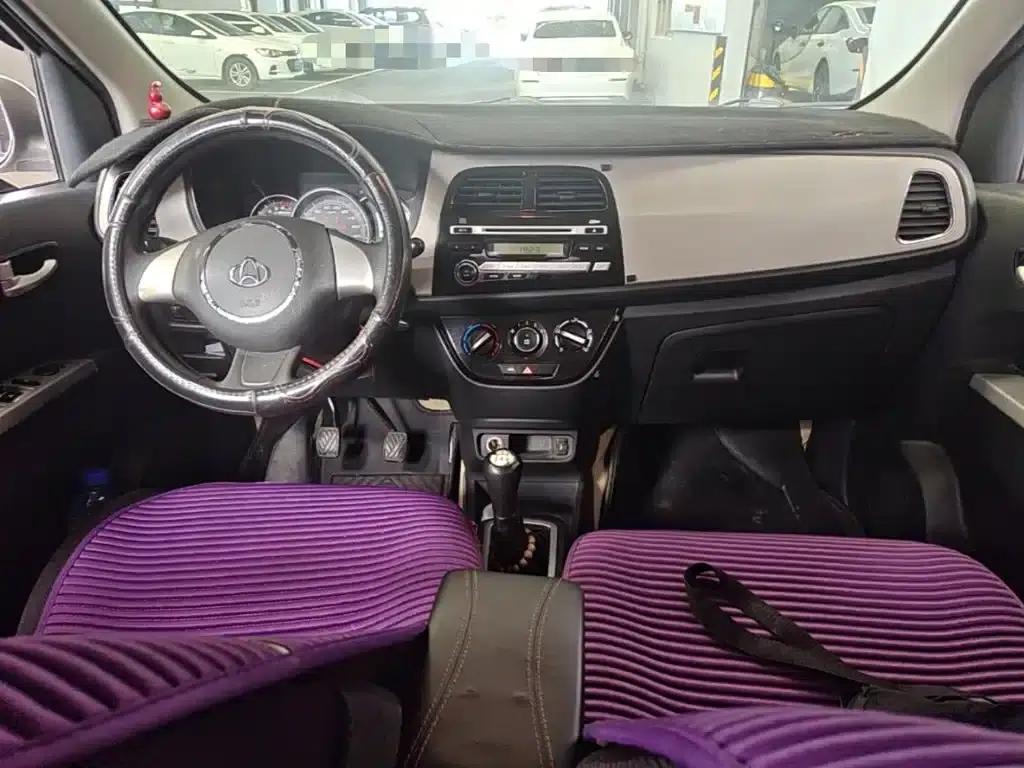 Oulive 2013 1.2L Manual Elite — миниатюра 16
