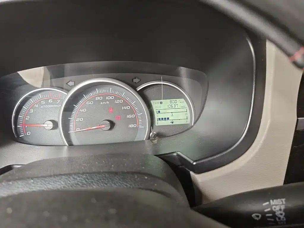 Oulive 2013 1.2L Manual Elite — миниатюра 19
