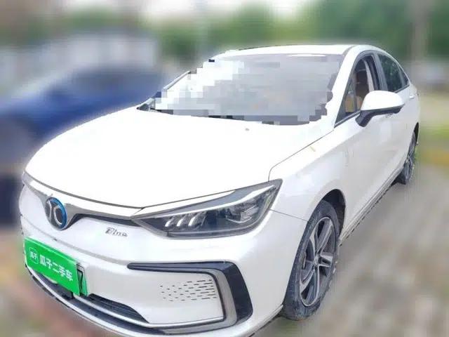 BAIC Beijing EU5 2018 R500 Smart Edition