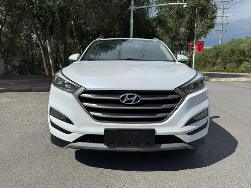 Tucson 2015 1.6T Dual-Clutch Two-Wheel Drive Intelligent Model — миниатюра 2