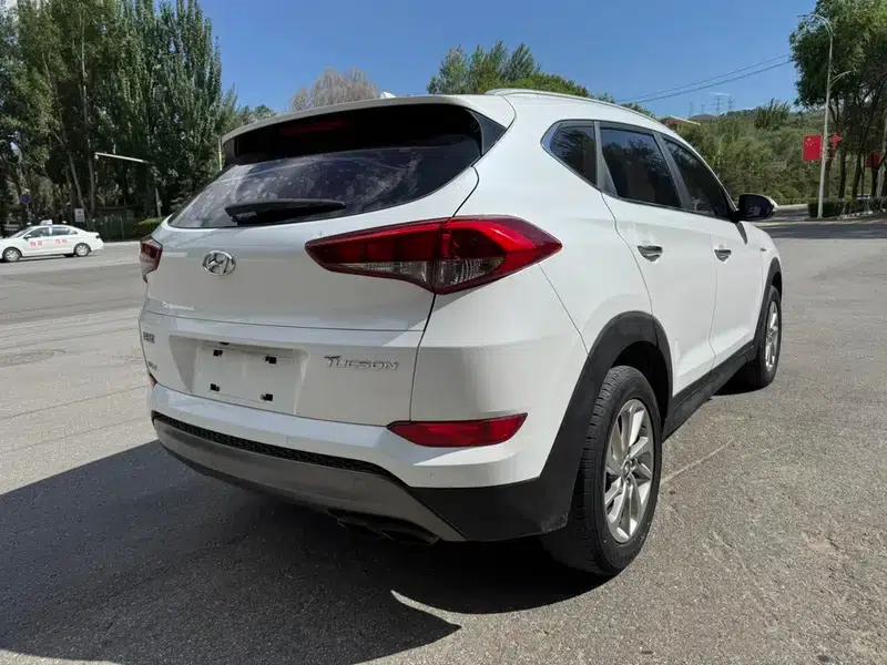 Tucson 2015 1.6T Dual-Clutch Two-Wheel Drive Intelligent Model — миниатюра 6