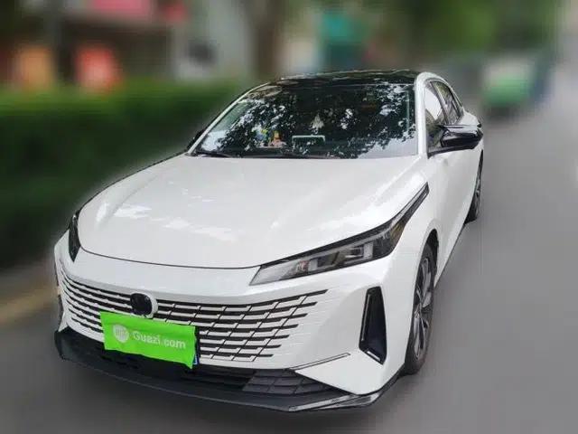 CHANGAN Eado DD 2023 Blue Whale NE 1.5T GDI DCT Navigation Model