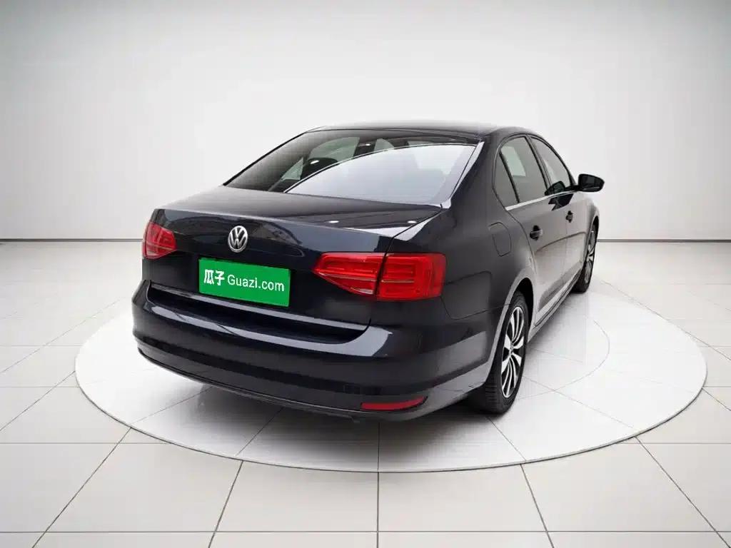 2018 Volkswagen Sagitar 1.6L Automatic Comfort Model — миниатюра 4