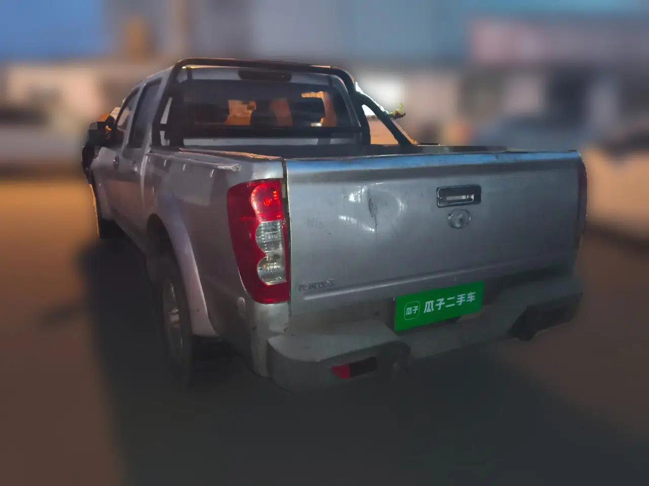 Great Wall Wingle 5 2013 2.8T European Version Two-Wheel Drive Elite Version Big Double-Cab GW2.8TC — миниатюра 4