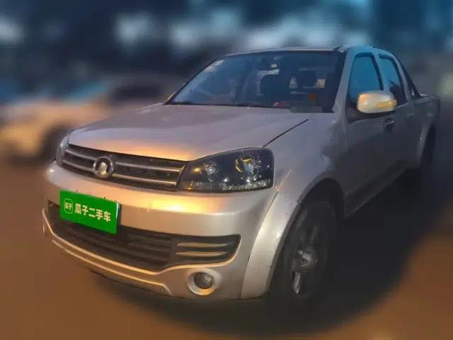Great Wall Wingle 5 2013 2.8T European Version Two-Wheel Drive Elite Version Big Double-Cab GW2.8TC